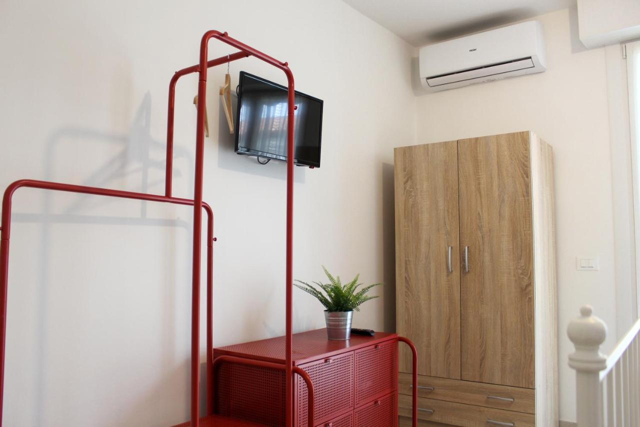 巴多利诺Casa Pina公寓 外观 照片